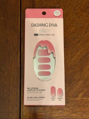 Dashing Diva Glaze LED Semi-Cured Gel Nail Strips - Pink